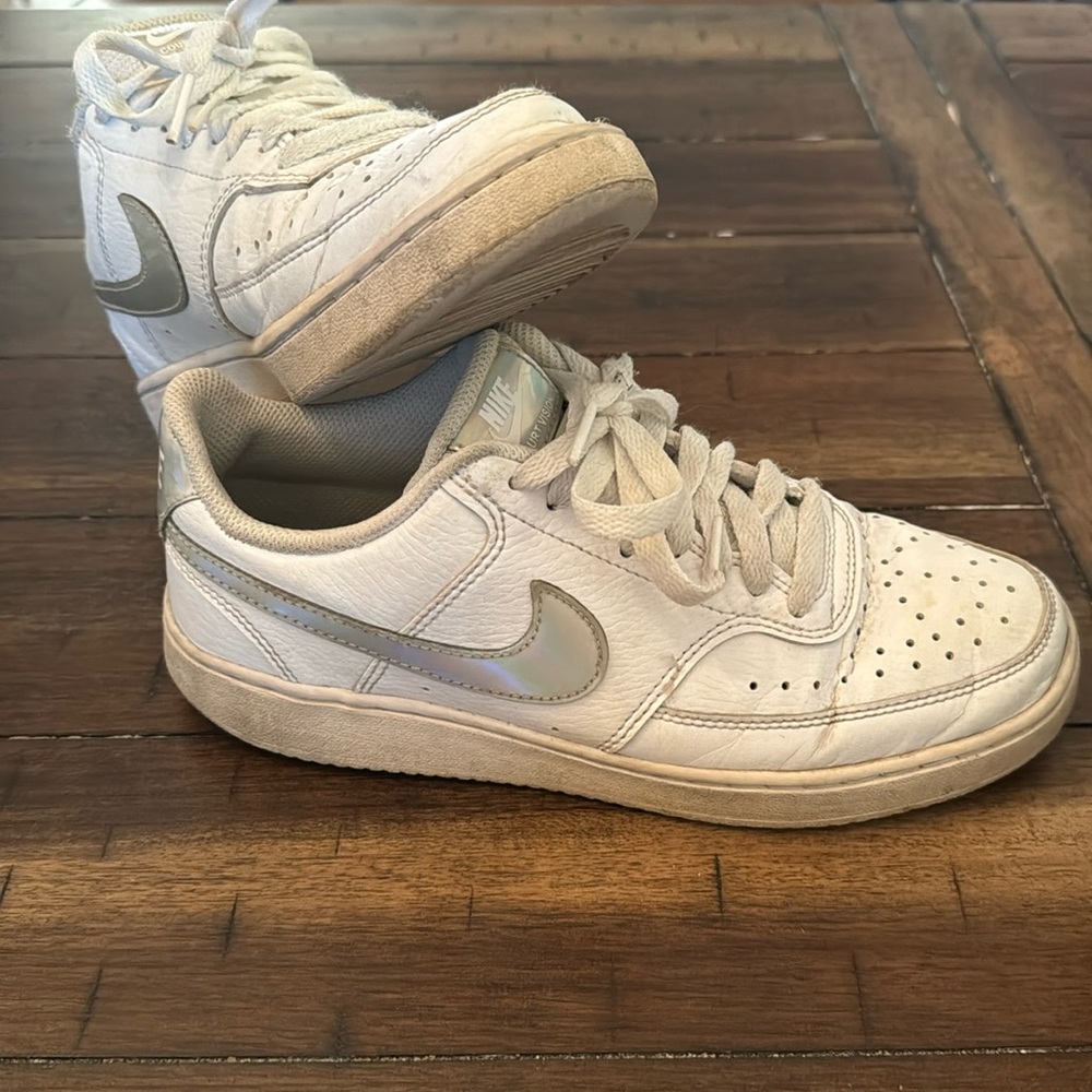 Nike Court Vision Low Iridescent